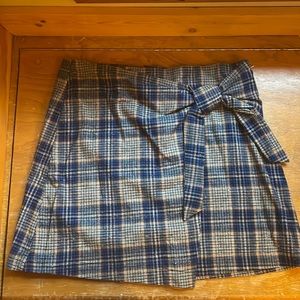 🤍 XXL Blue Plaid Skirt